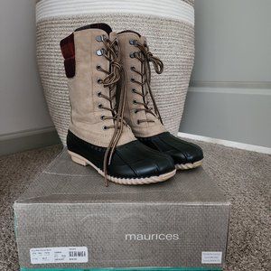 Maurices Knit Plaid Khaki Duck Boot - Size 7.5 - Good Condition